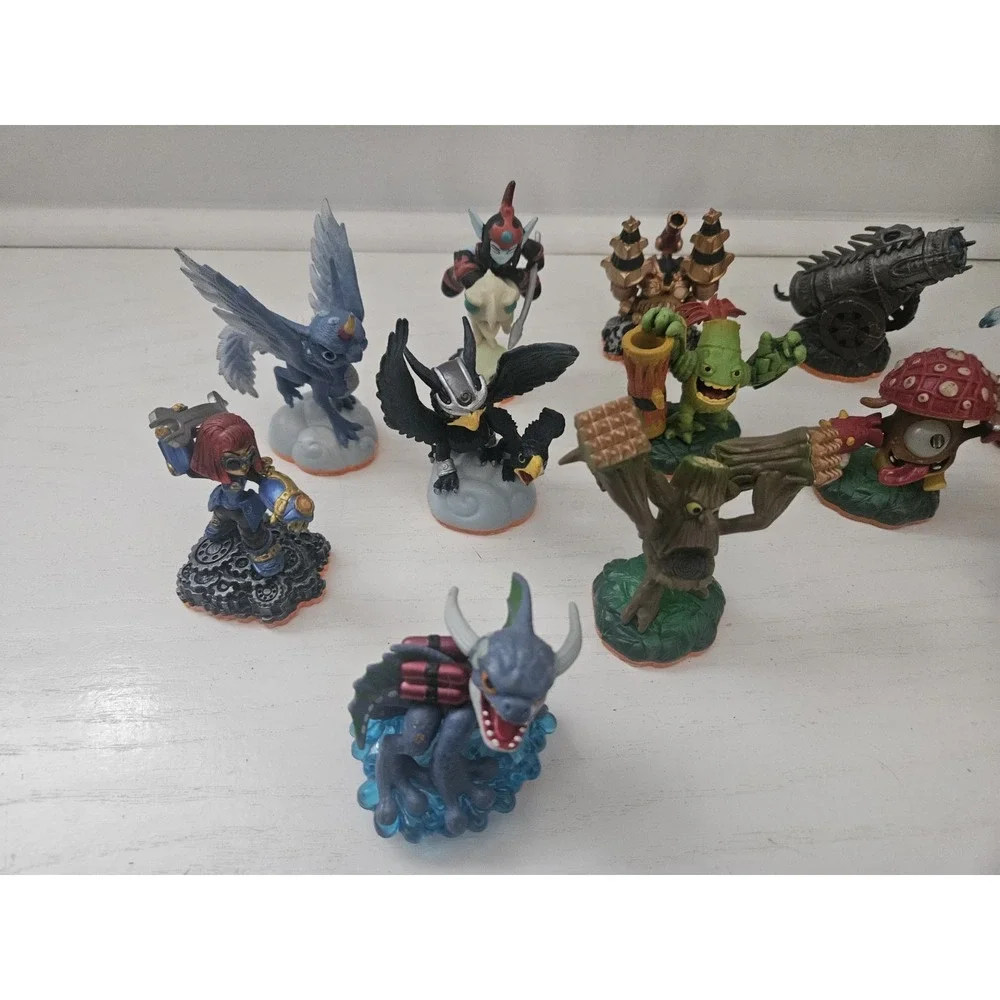 Skylanders Giants Lot of 12 Figures Preowned Orange Bottom‎